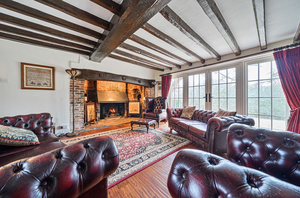 Property photo 3 of 41 1389384-17-694001...