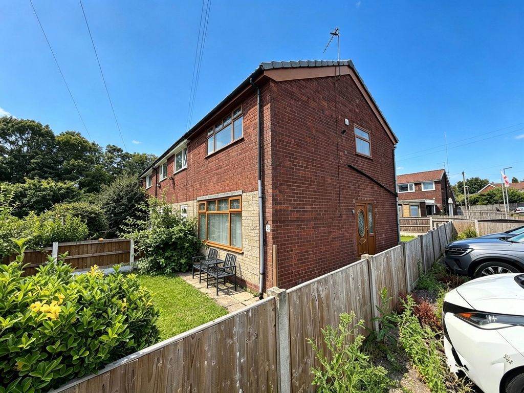 Property photo 2 of 19