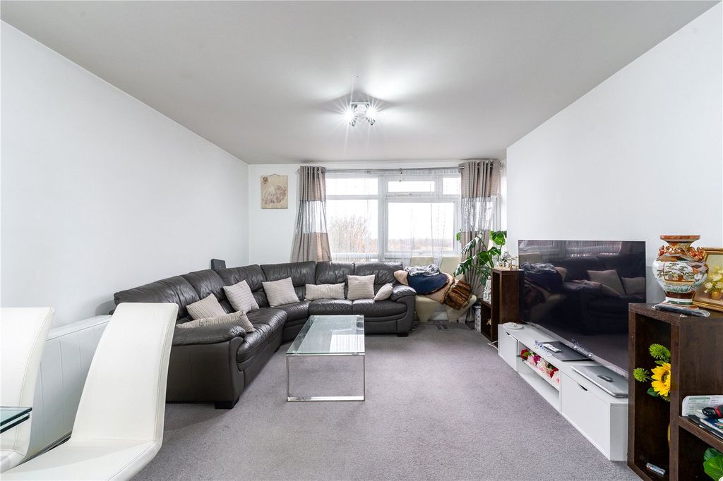 Property photo 3 of 25 Picture No. 25