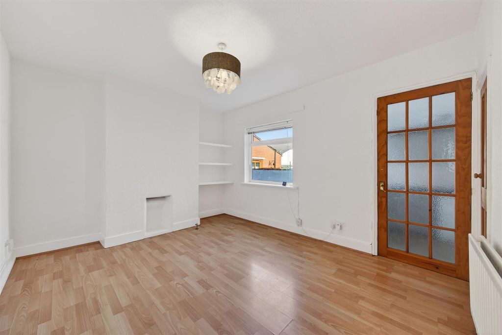 Property photo 3 of 19 5Churchst11.Jpg