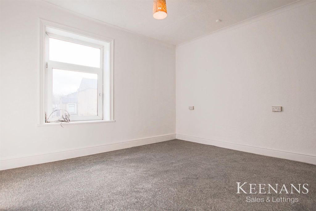 Property photo 3 of 21 Img_4919.Jpg