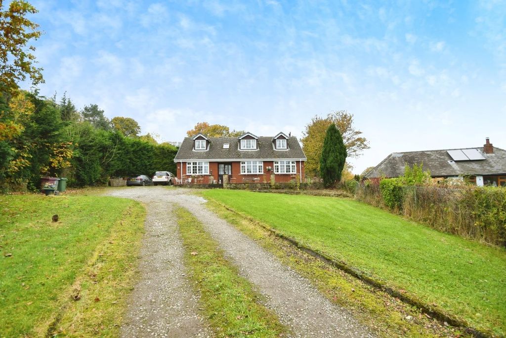 Property photo 1 of 24 Front.Jpg