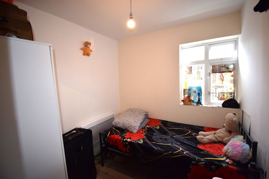 Property photo 2 of 11 Gallery