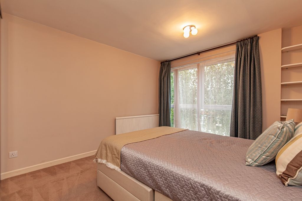 Property photo 2 of 7 172150