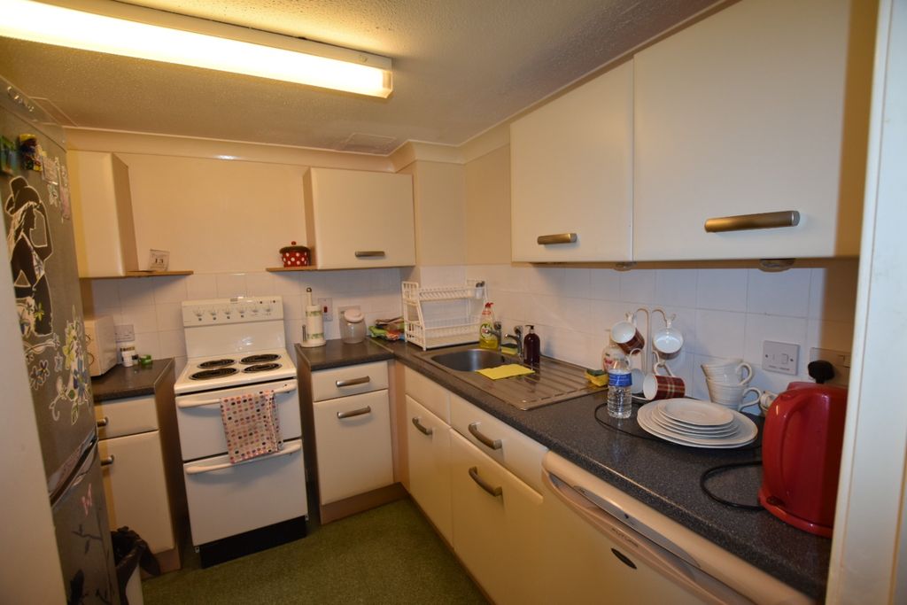 Property photo 3 of 9