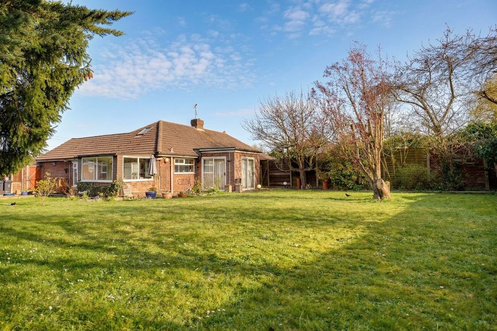 Property photo 3 of 11