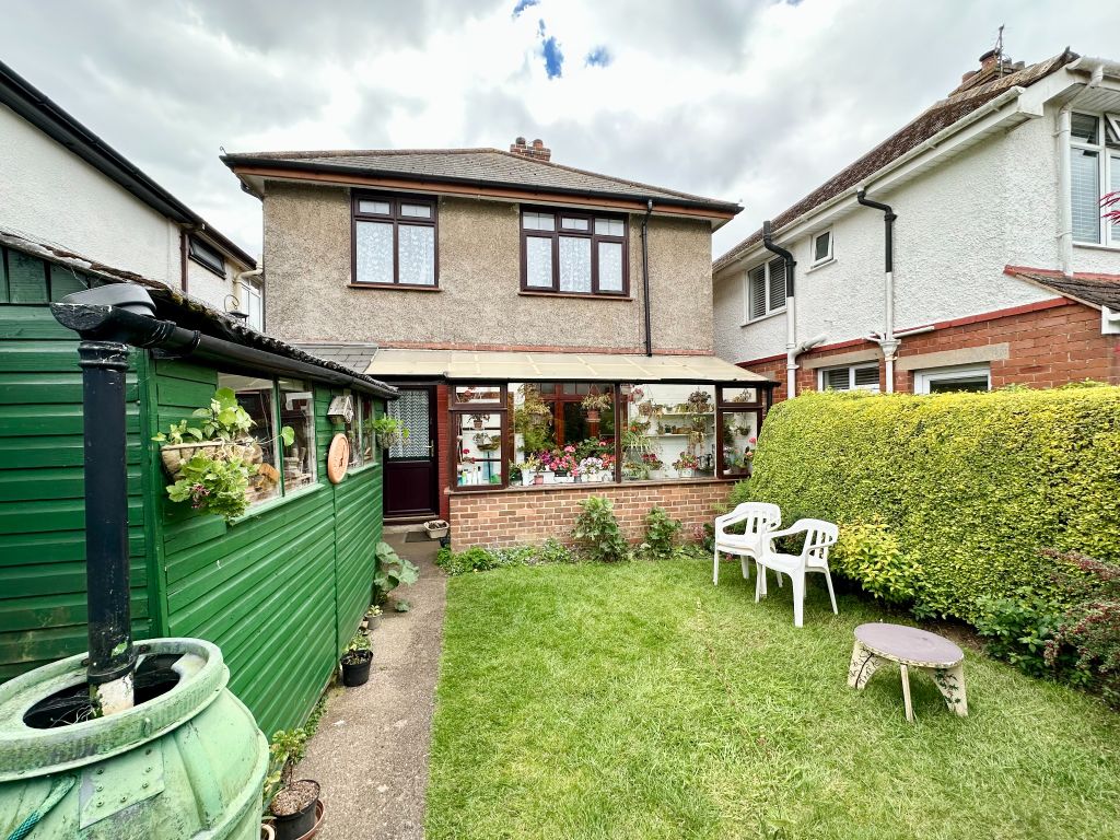 Property photo 2 of 16