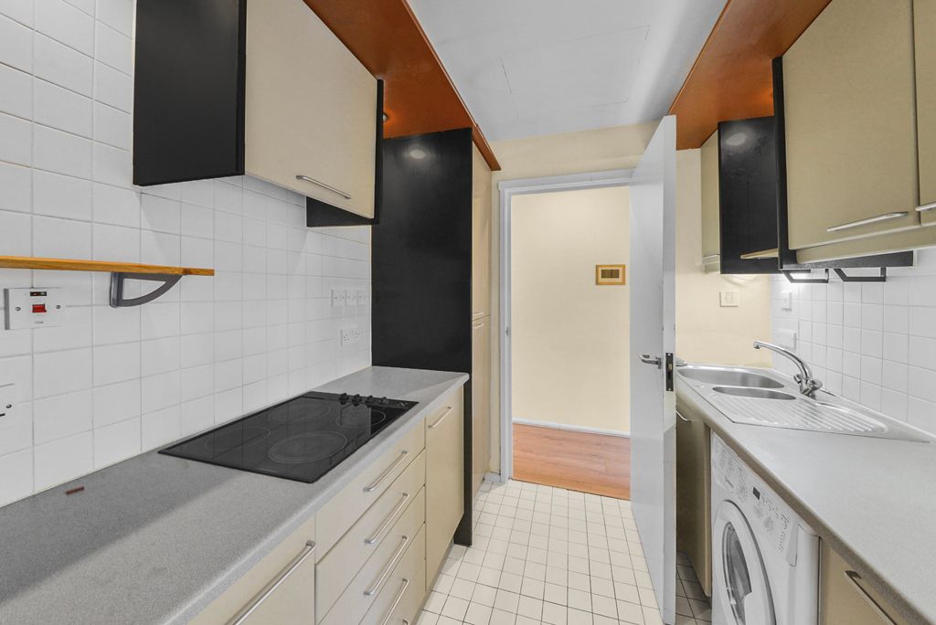 Property photo 3 of 13 Picture No. 05