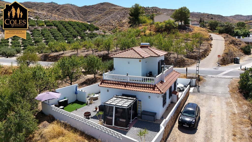 Property photo 2 of 35