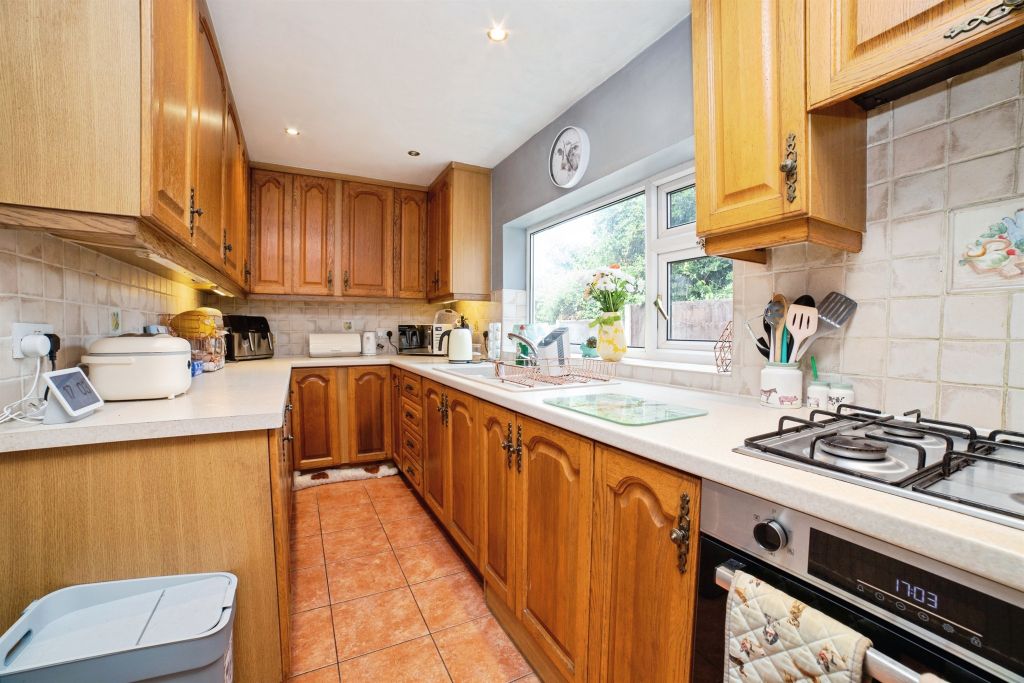 Property photo 2 of 17