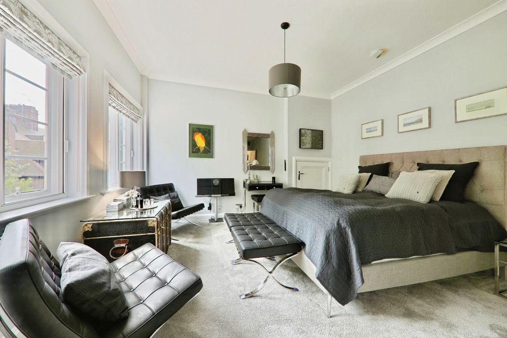 Additional image 15 of 5 bed detached house for saleHull Road, Cottingham HU16