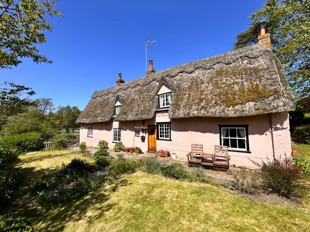 Property photo 1 of 43