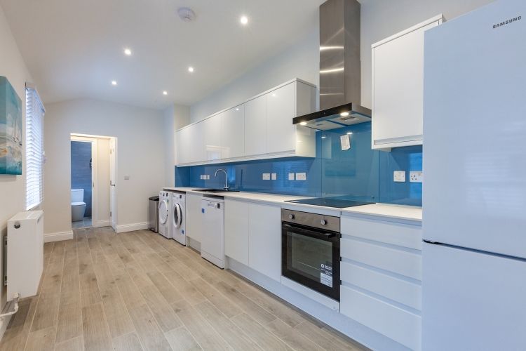 Property photo 3 of 8 269619