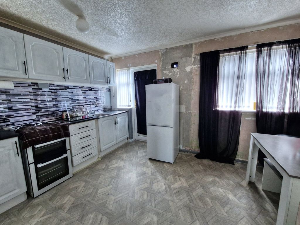 Property photo 3 of 9 Picture No. 08