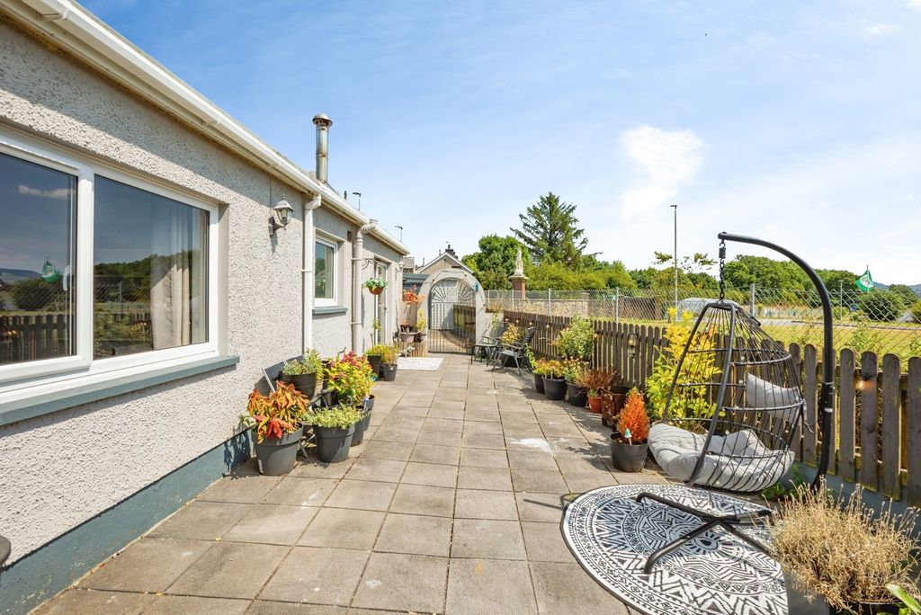 Property photo 2 of 26 Pbox-Img.Jpg