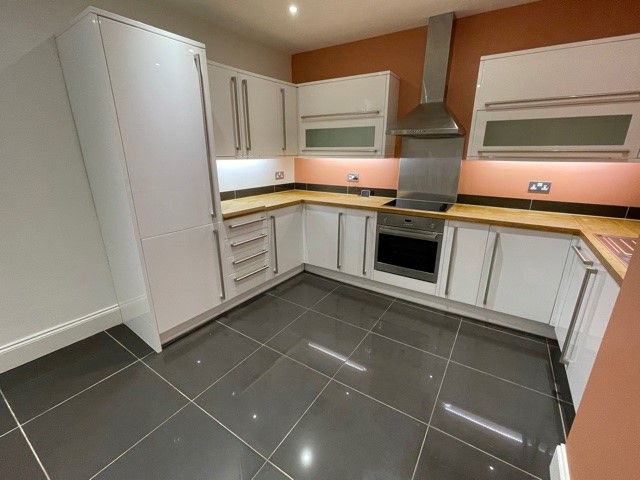 Property photo 2 of 11 Photo 2