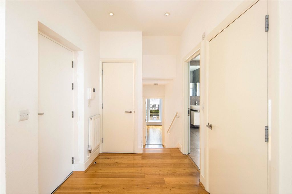 Property photo 3 of 15 Hallway