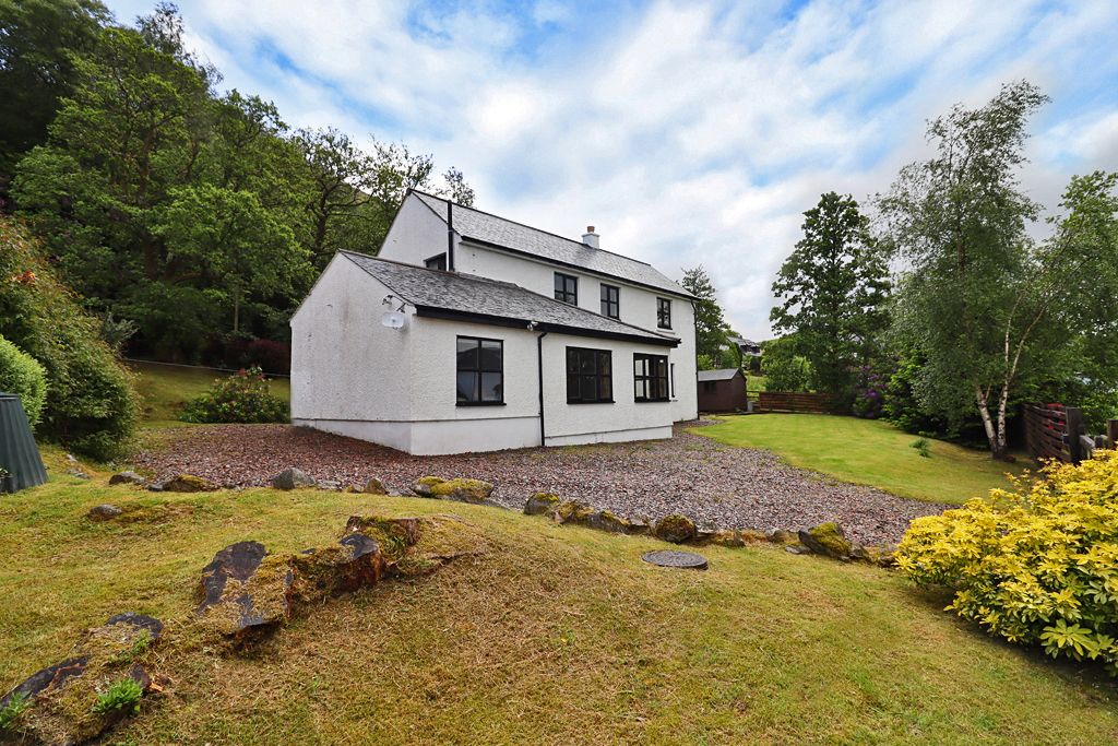 Property photo 1 of 42