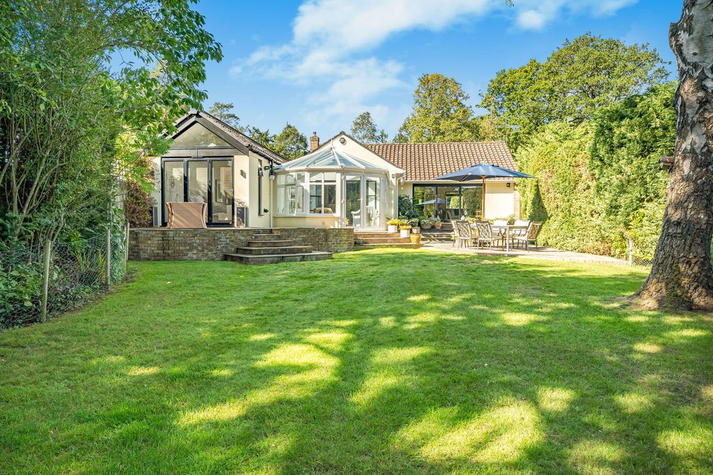 Property photo 1 of 25