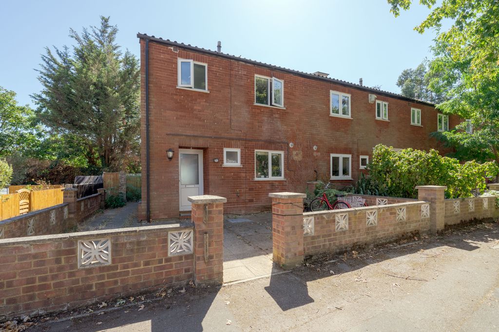 Property photo 1 of 14