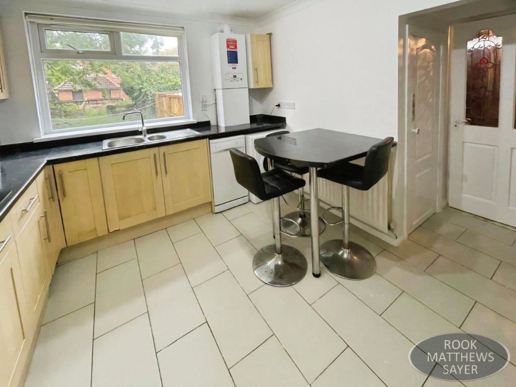 Property photo 2 of 7 Photo 5