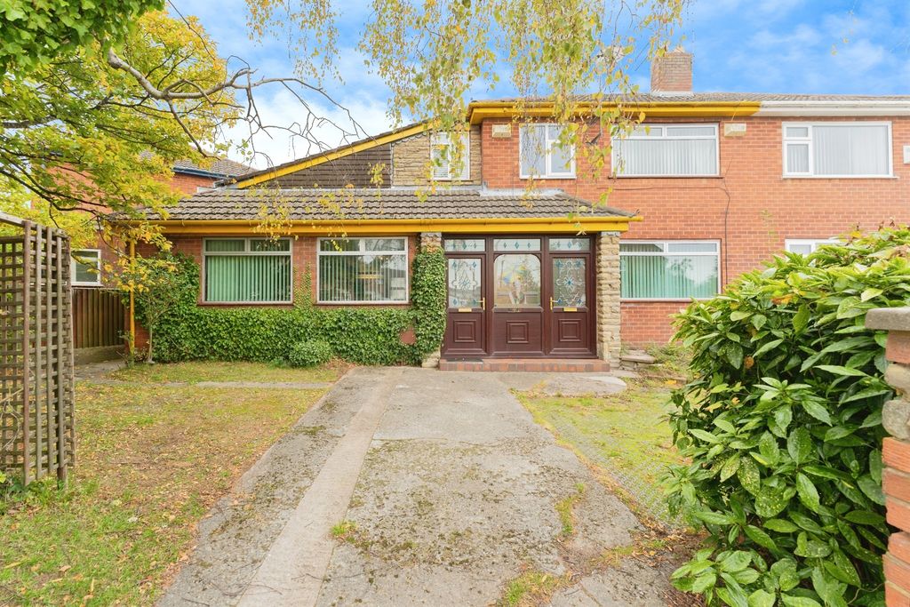 Property photo 1 of 28