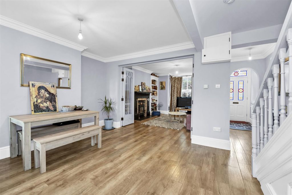 Property photo 2 of 28 Dcp_9825.Jpg