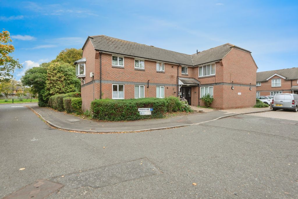 Property photo 1 of 20