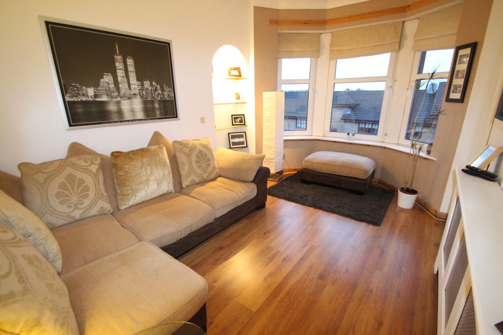 Property photo 2 of 7 Lounge