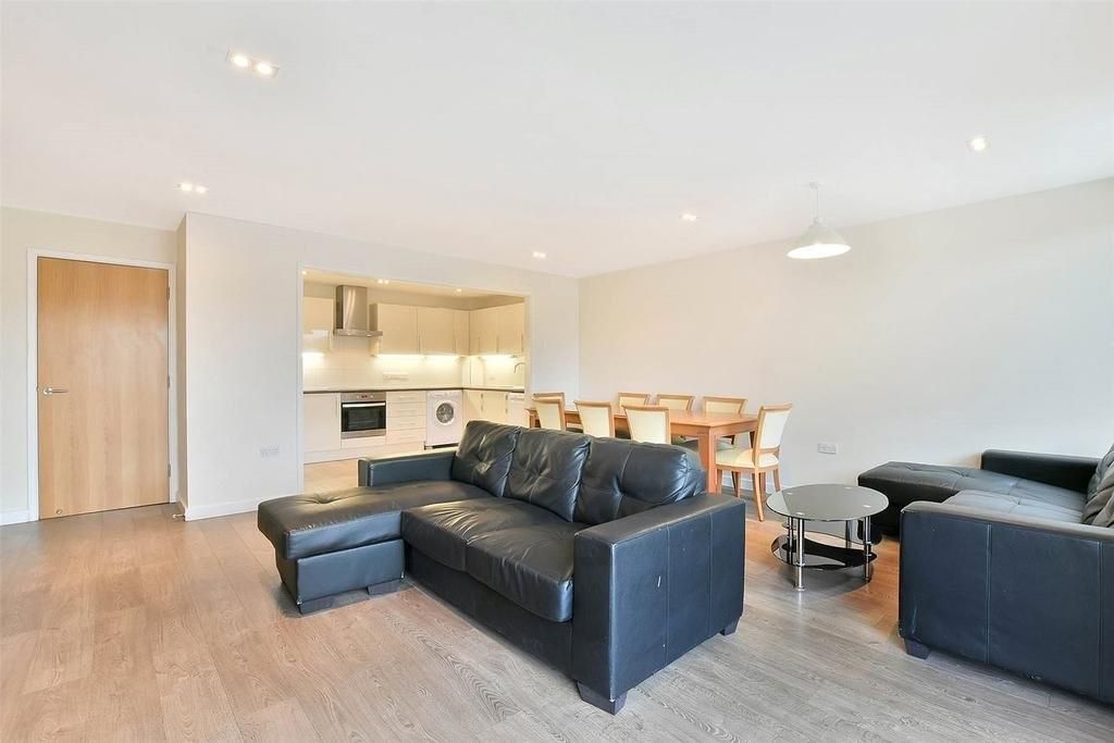 Property photo 3 of 13