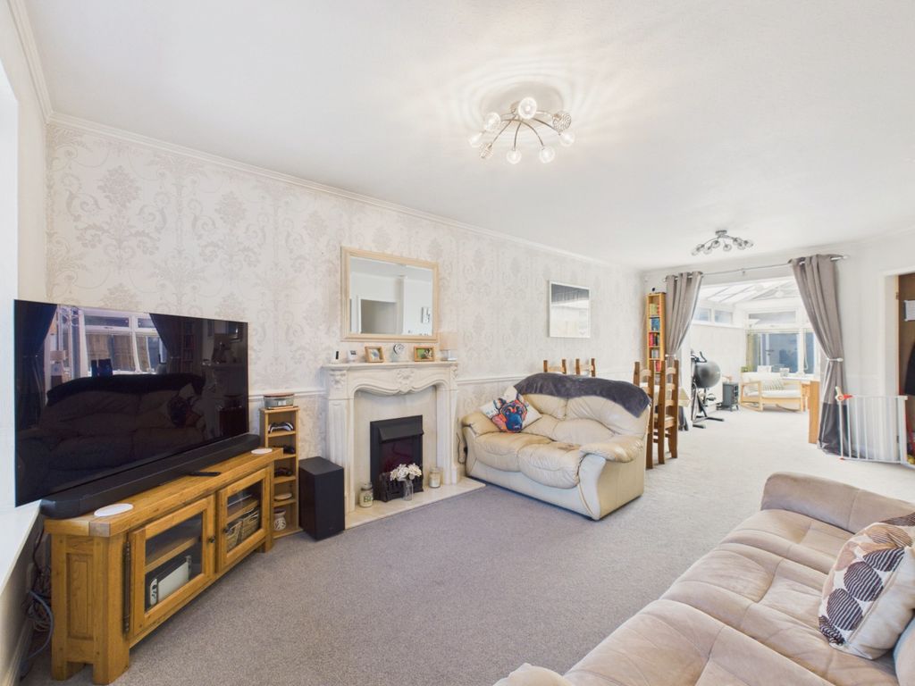 Property photo 2 of 19 5084523
