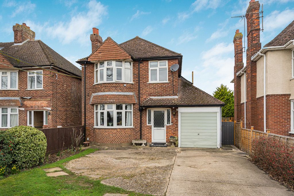 Property photo 1 of 27