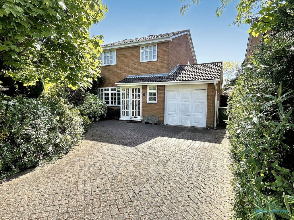 Property photo 1 of 16