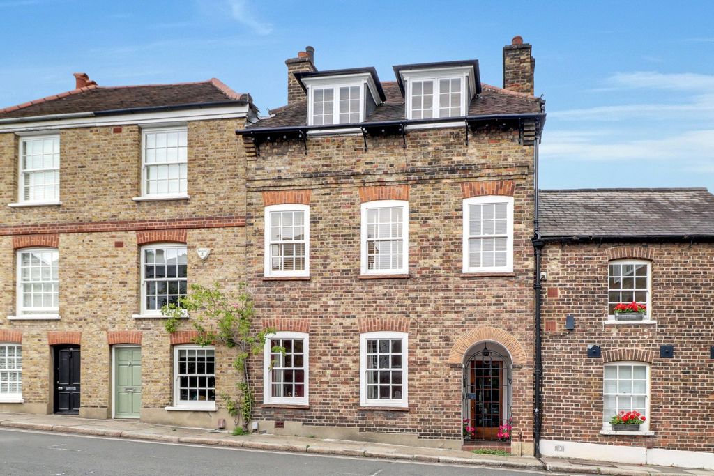 Property photo 1 of 16 Picture No. 13