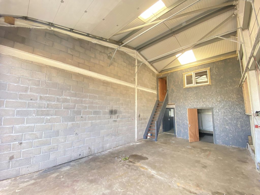 Property photo 2 of 6 Img_2703.Jpg