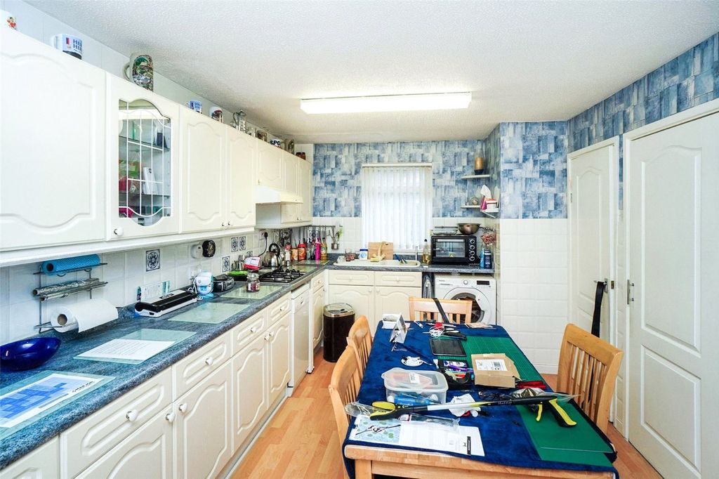 Property photo 2 of 12 Picture No. 09