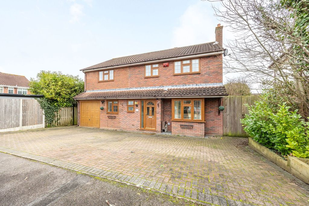 Property photo 1 of 30