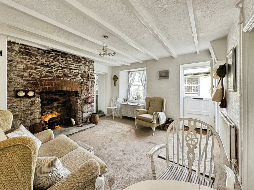 Property photo 3 of 29 Pbox-Img.Jpg