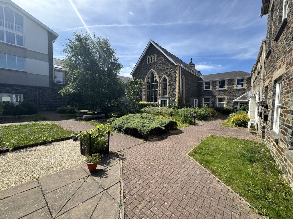 2 bed flat for saleBryn Ardwyn, Aberystwyth, Ceredigion SY23 photo 4