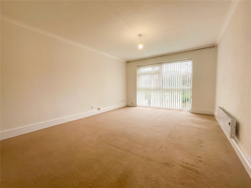 Property photo 3 of 11 Picture No. 05