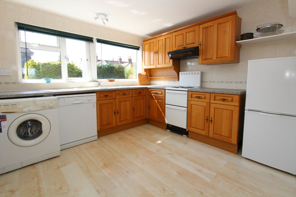 Property photo 2 of 11 Photo 08