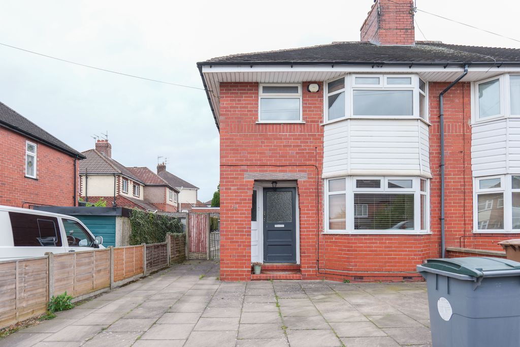 Property photo 1 of 29