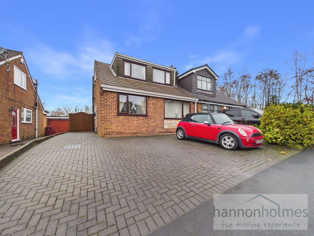 Property photo 1 of 39 Cam05283G0-Pr0148-Still041