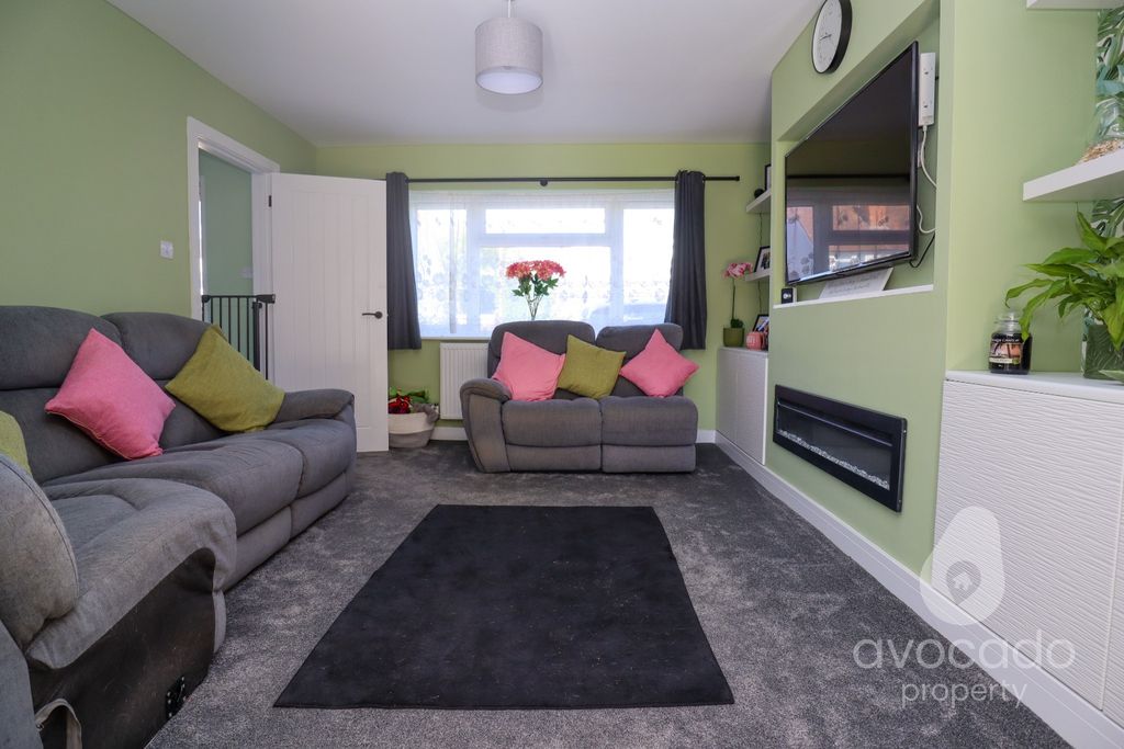 Property photo 3 of 14 5397538