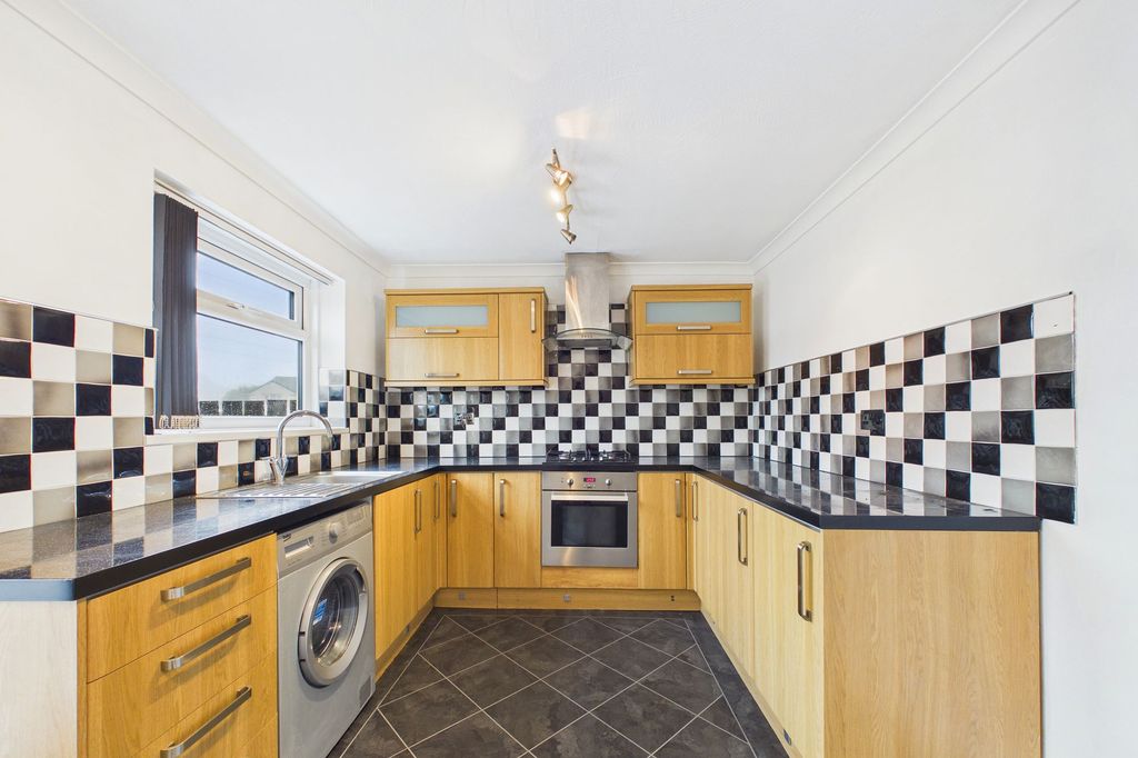 2 bed terraced house for saleCroftlands, Bigrigg CA22 photo 5