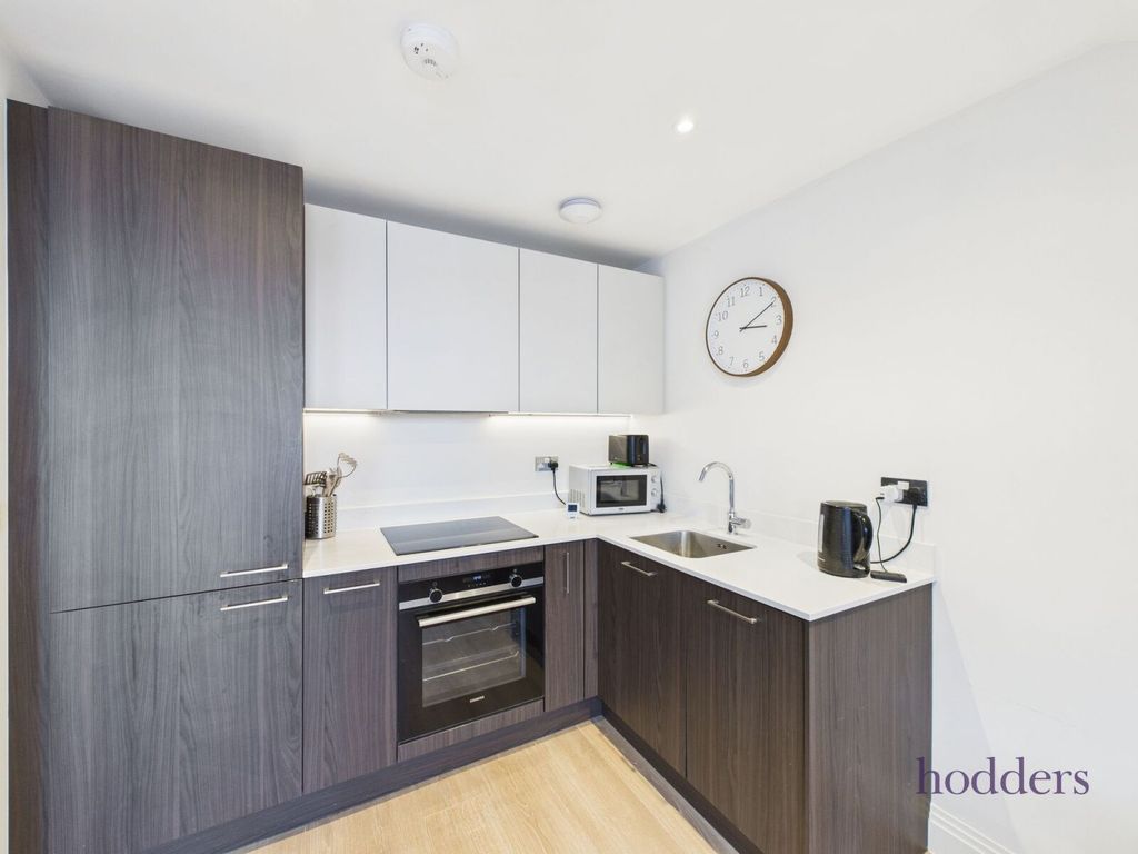 Property photo 3 of 16 Picture No. 29