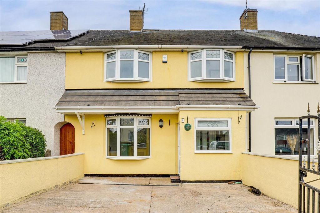 Property photo 1 of 18