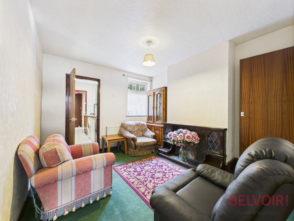 Property photo 3 of 11