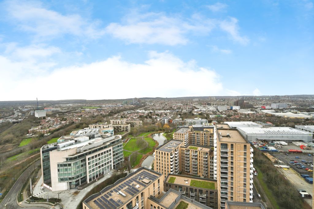 Property photo 2 of 20 Dsc_2177