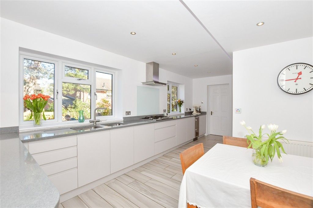 Property photo 3 of 15 Kitchen/Diner